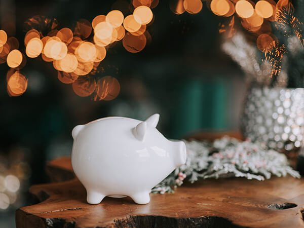 3 Financial Resolutions