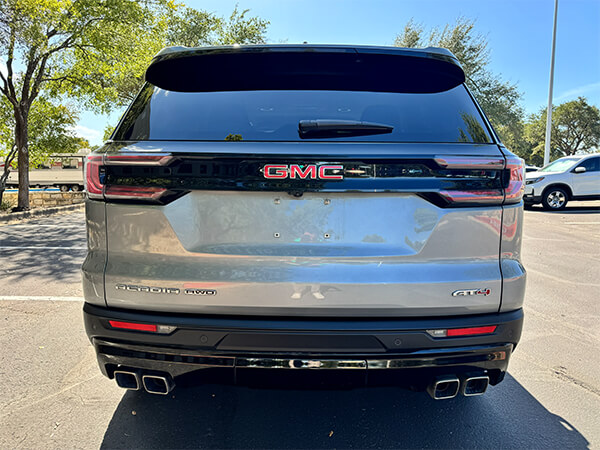 2025 GMC Acadia AT4 AWD