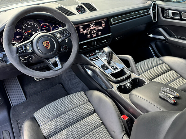 2021 Porsche Cayenne Turbo