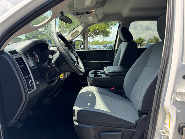 2024 RAM 1500 Classic Tradesman Crew Cab 4X4