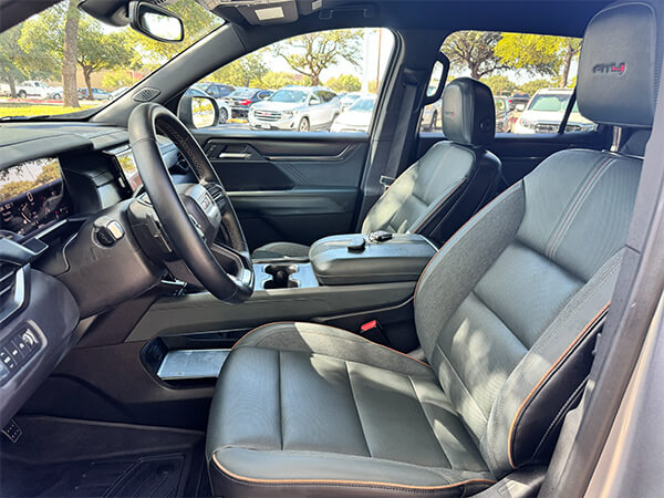 2025 GMC Acadia AT4 AWD