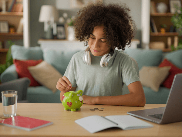 Teen saving money