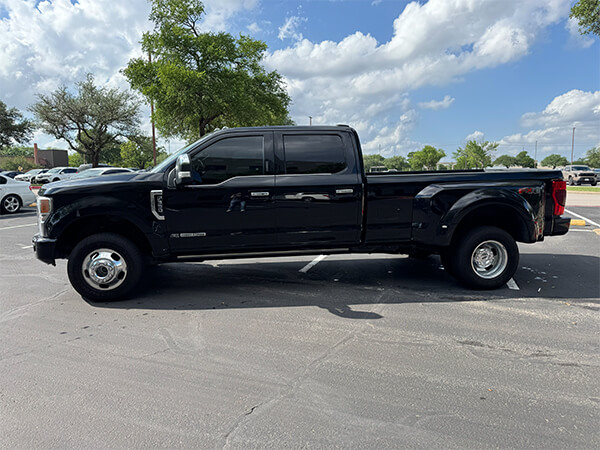 2022 Ford F350 DRW Platinum Crew Cab