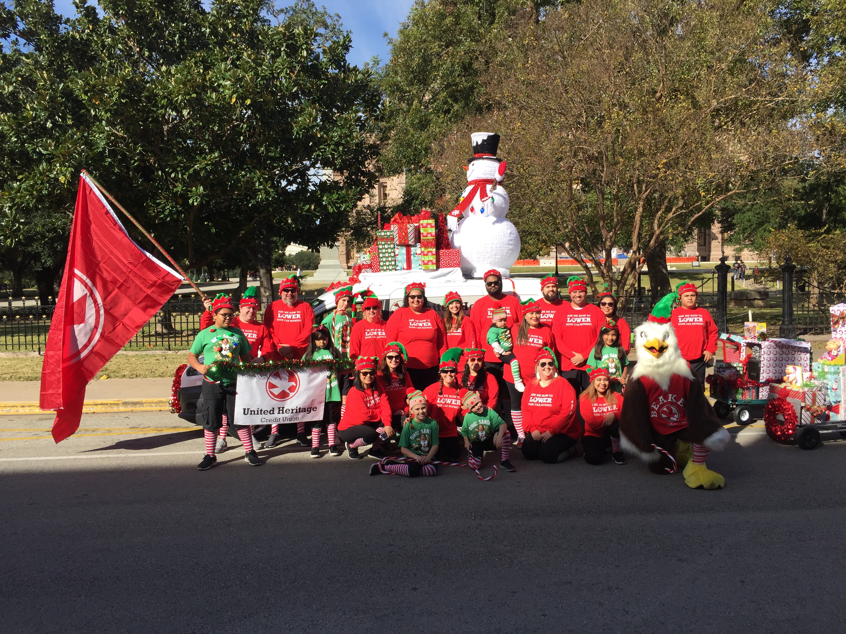 UHCU Sponsors 31st Annual Chuy's Parade